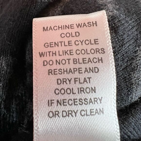 NEIMAN MARCUS Sweater Dress in Dark Gray and Black Size Medium - Picture 8 of 8